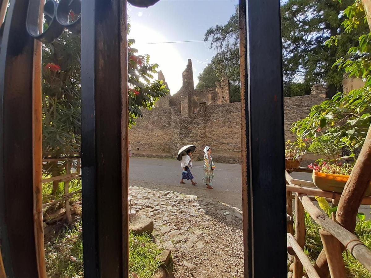 גונדר Lodge Du Chateau מראה חיצוני תמונה