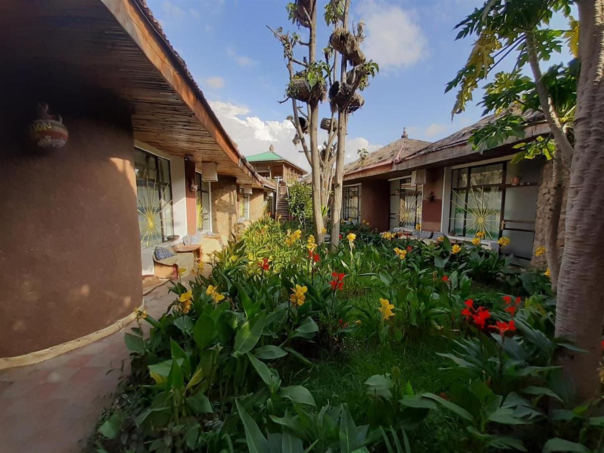 גונדר Lodge Du Chateau מראה חיצוני תמונה